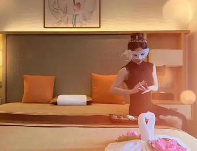 我在福州体验了下高端男士按摩spa会馆，私人会所花样超多